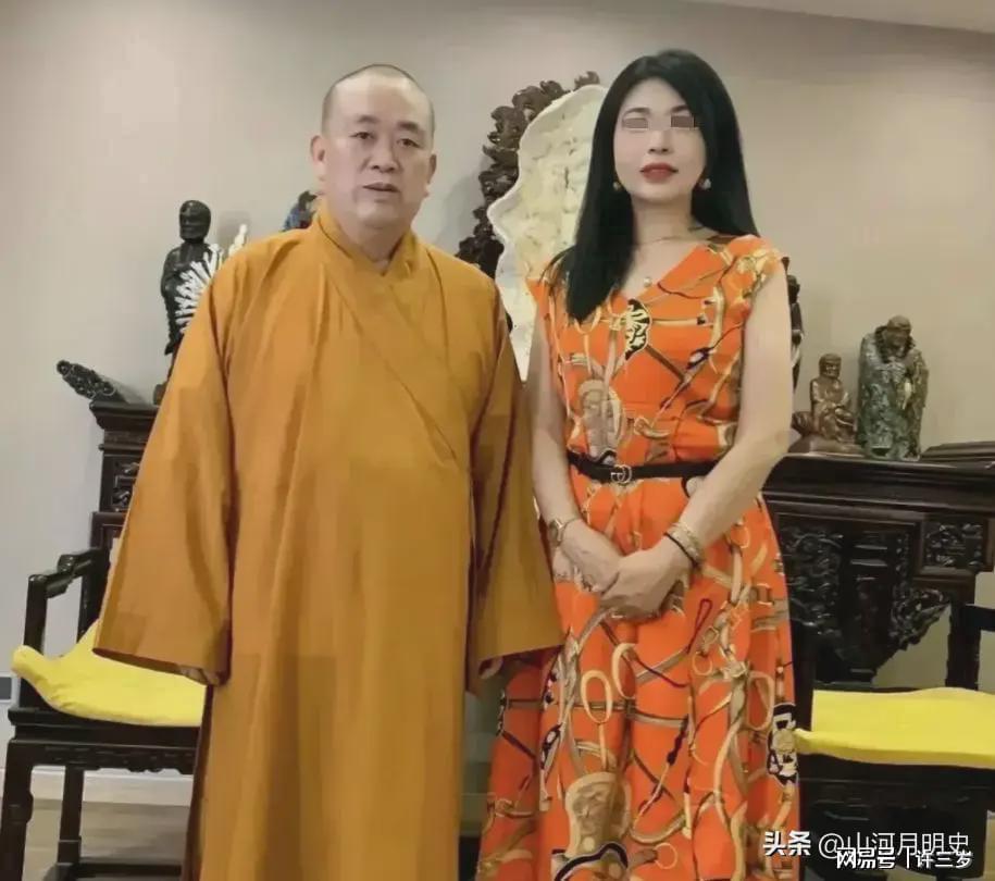 开云APp-越扒越劲爆!释永信在少林寺的奢靡生活，你想都不敢想!